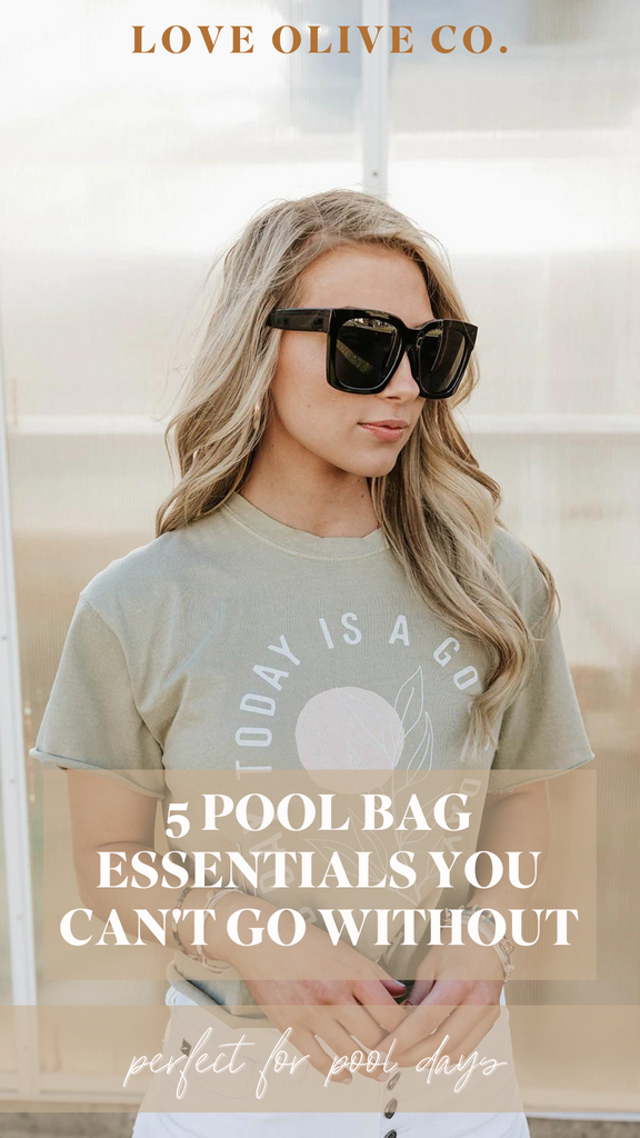 5 pool bag essentials you can't go without. www.lovaoliveco.com